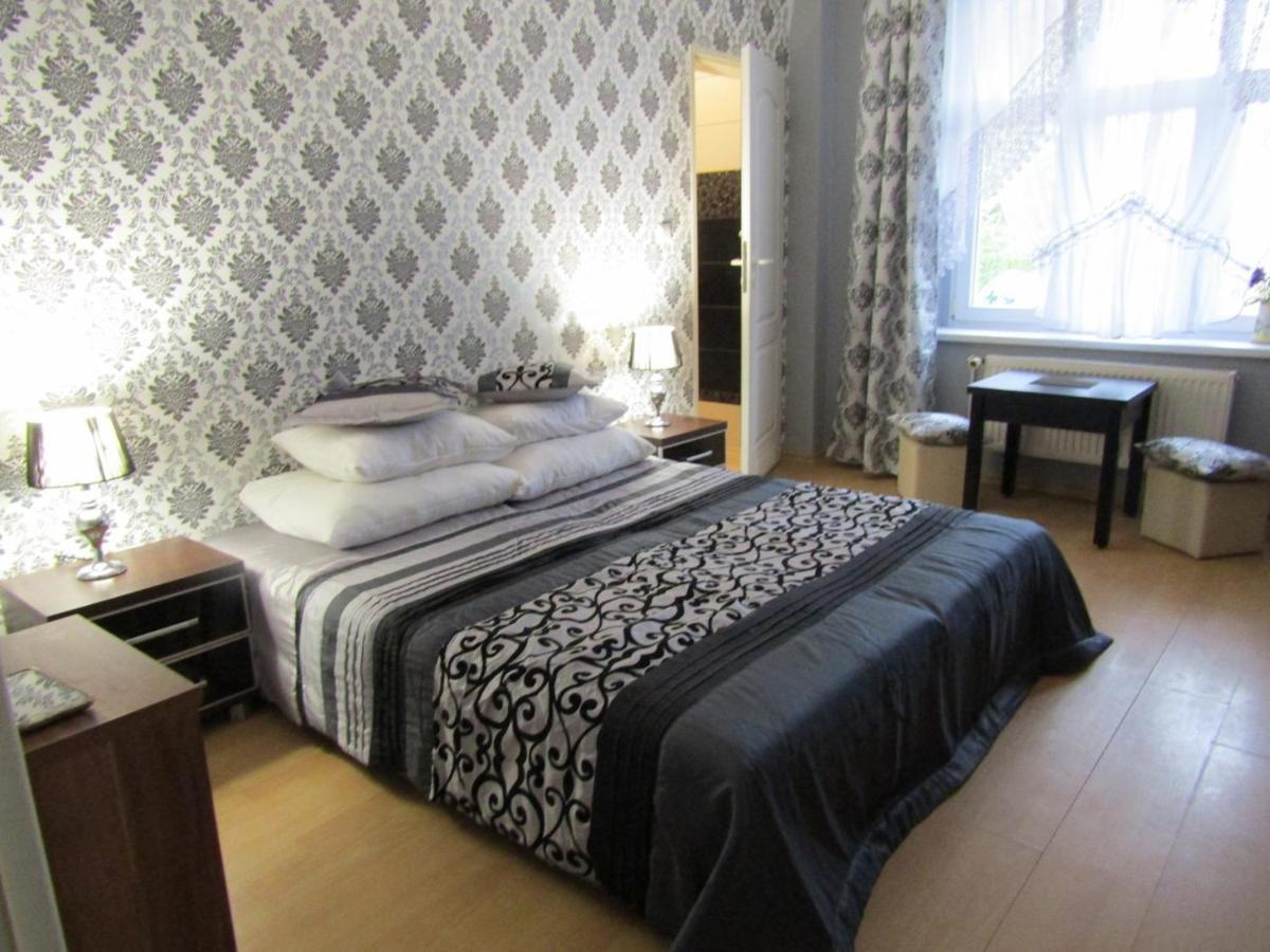 Bed & Breakfast Lawendowy Dworek Karpacz