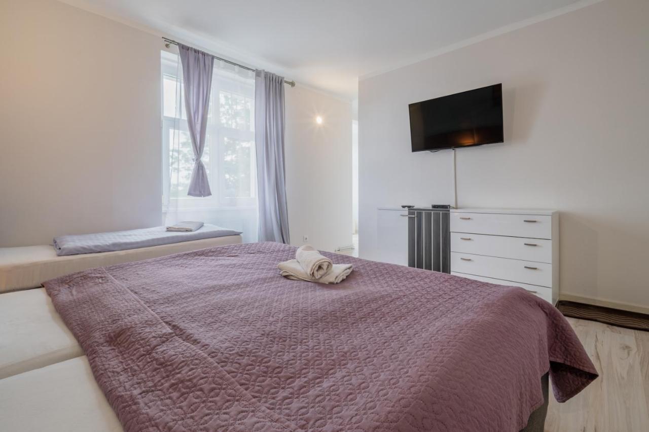 Bed & Breakfast Lawendowy Dworek